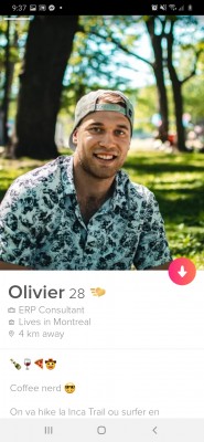 Screenshot_20210201-213701_Tinder.jpg