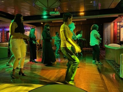 54 Dancing away the evening.jpg