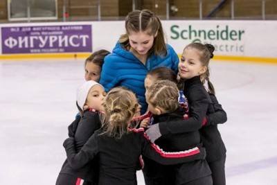 yuliya-lipnickaya_1644064876963584008.jpg