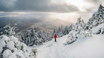 Winter-in-Lake-Placid-Feature-768x432.jpg
