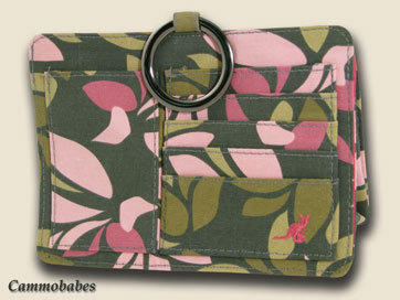 Pouchee_Purse_Organizer_Insert_-_Purse_Organizers_Cammobabes.jpg