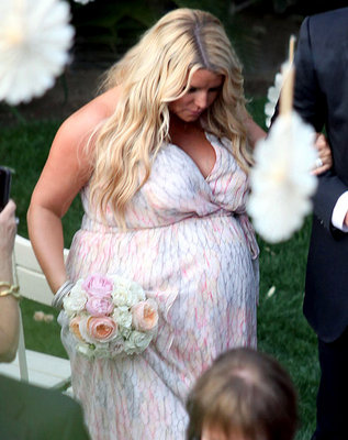 jessica-simpson-dress.jpg