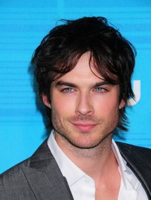 ian_somerhalder_white_shirt_gr-500x665.jpg