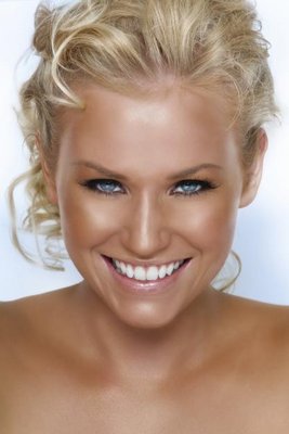 spray-tan-girl1.jpg