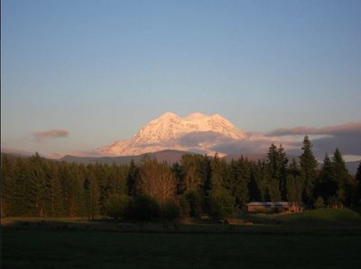 Sunset_Rainier.JPG