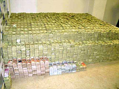 34787504_206_million_dollars.jpg