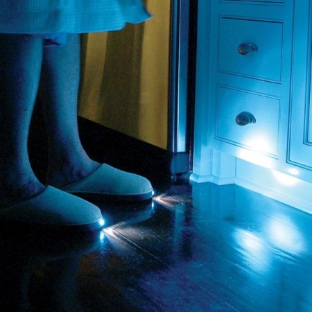 slippers1-2.jpg