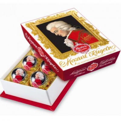 mozart-kugeln-chocolates-picture-box-120g-3718-p.jpg