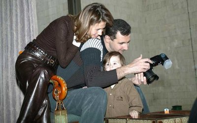 Bashar-Asad-s-zhenoy-05.jpg